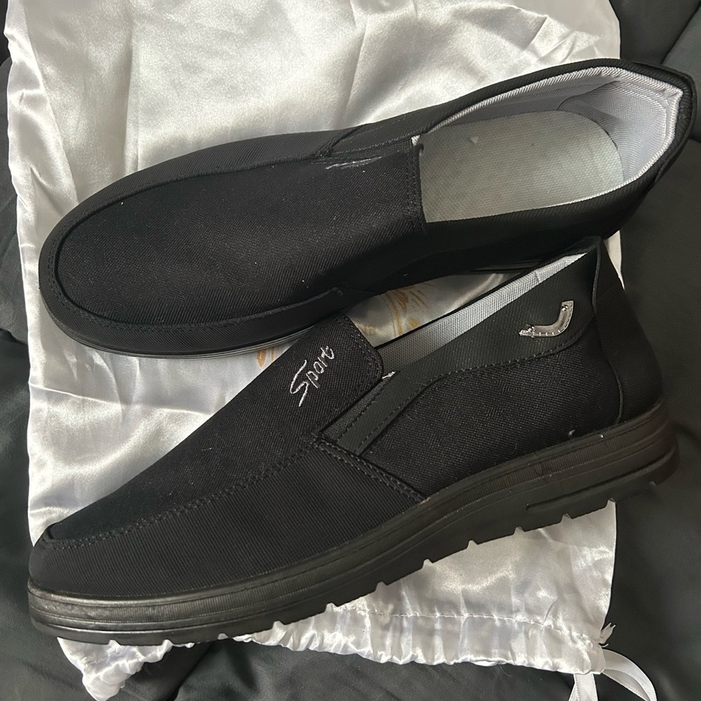 Canemon sport slip ons